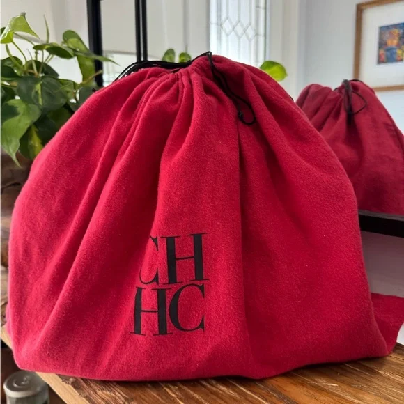 Carolina Herrera / Blasón S Medium Handbag NWT (authentic) - Picture 12 of 15